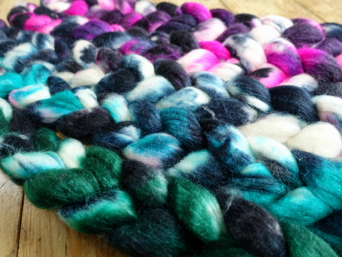 Fade Pack- Superwash Cheviot Silk & Bio-Nylon, 5 co-ordinating braids, Hand Dyed Wool, 500g