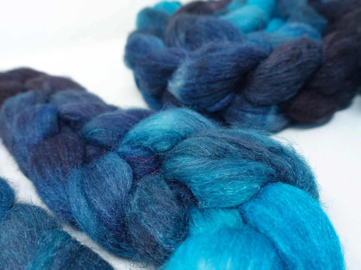 Sock Fibre, Superwash Cheviot, Silk & Bio-Nylon. Mirror Gradient 100g
