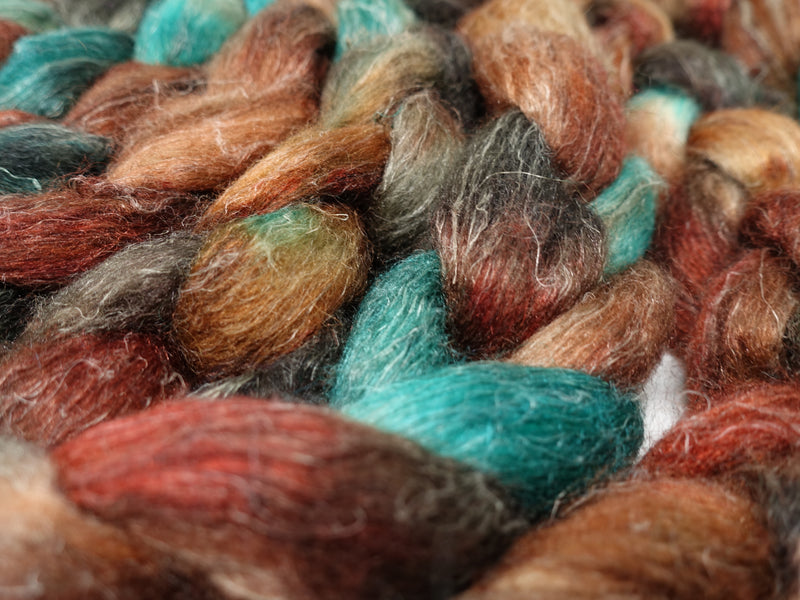 Romney, Silk & Linen. Hand Dyed Variegated - 100g. British Wool