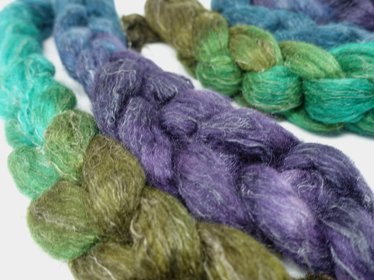 Romney, Silk & Linen. Hand Dyed Gradient - 100g. British Wool