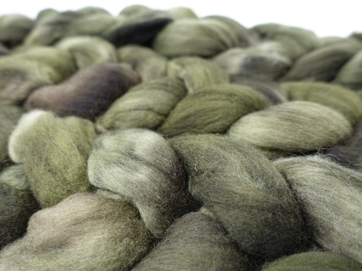 Rambouillet, Hand Dyed Semi-Solid 100g