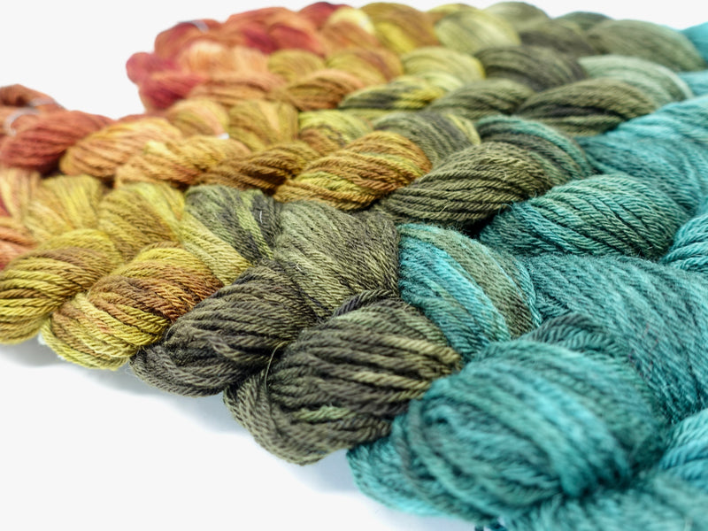 Hand Dyed Gradient Warp- Superfine Merino & Camel 4/16NM ~400m per 100g. 160 ends. ~2.2m  or ~5m length