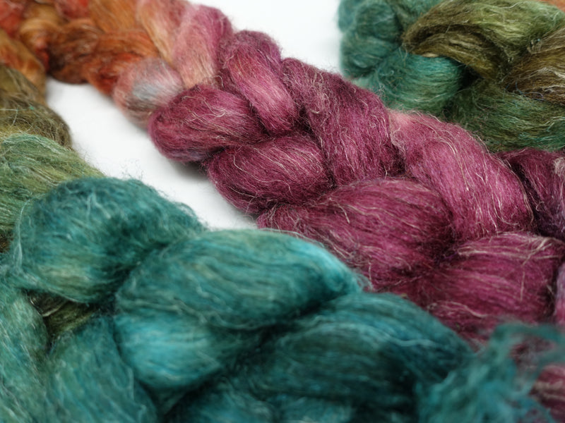 Romney, Silk & Linen. Hand Dyed Gradient - 100g