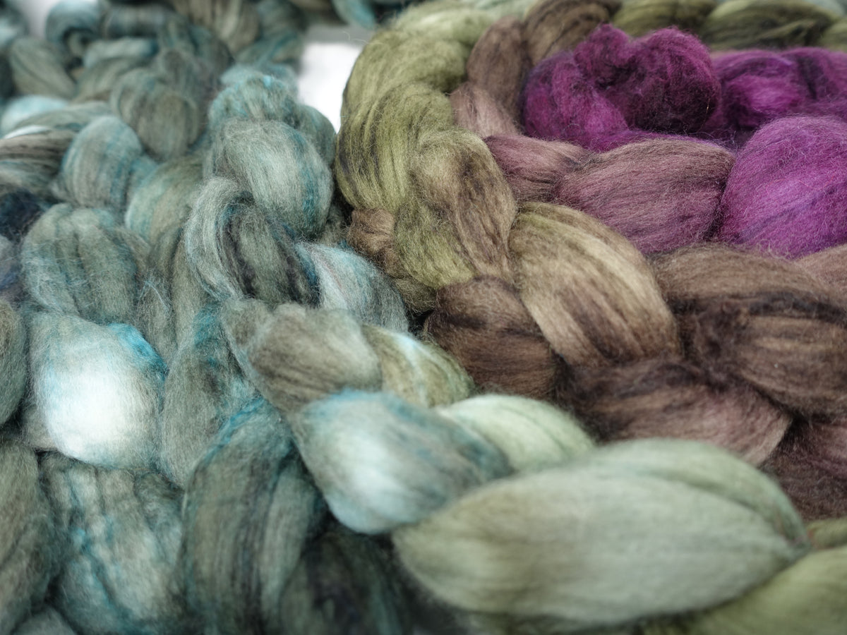 Superfine Merino & Cashmere, Hand Dyed, Gradient & co-cordinating Semi-Solid. 100g