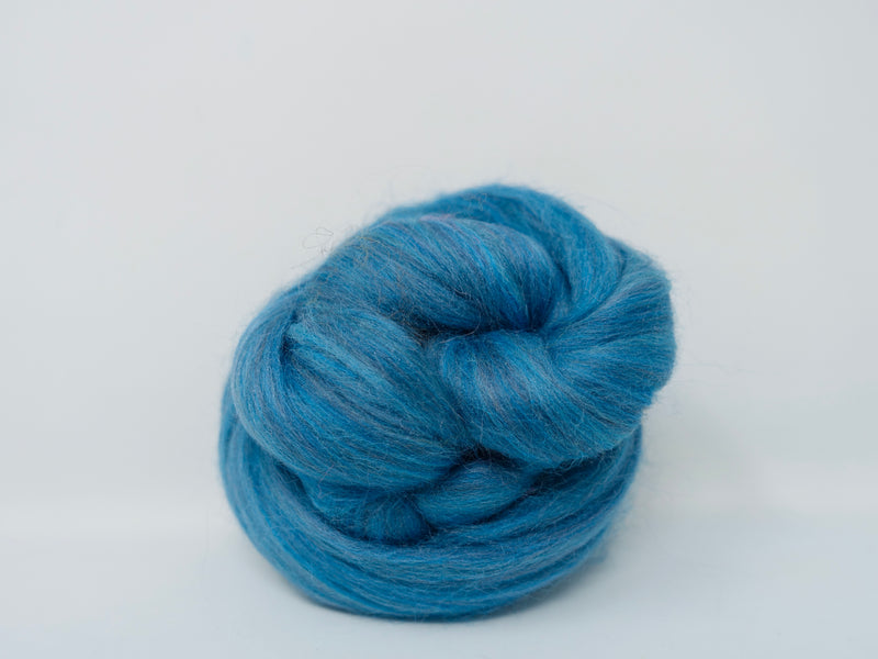 Ares- Superfine 19 micron Merino & Tussah Silk, 70-30 blend. 50g (DHG)