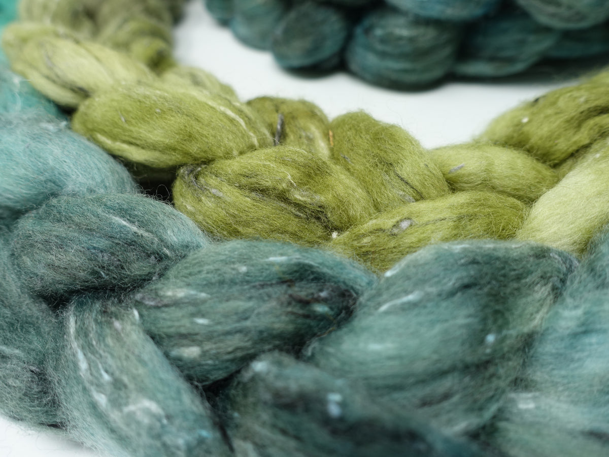 Tweed Wool. South American Wool & Viscose Tweed Nepps. Hand Dyed Gradient 100g