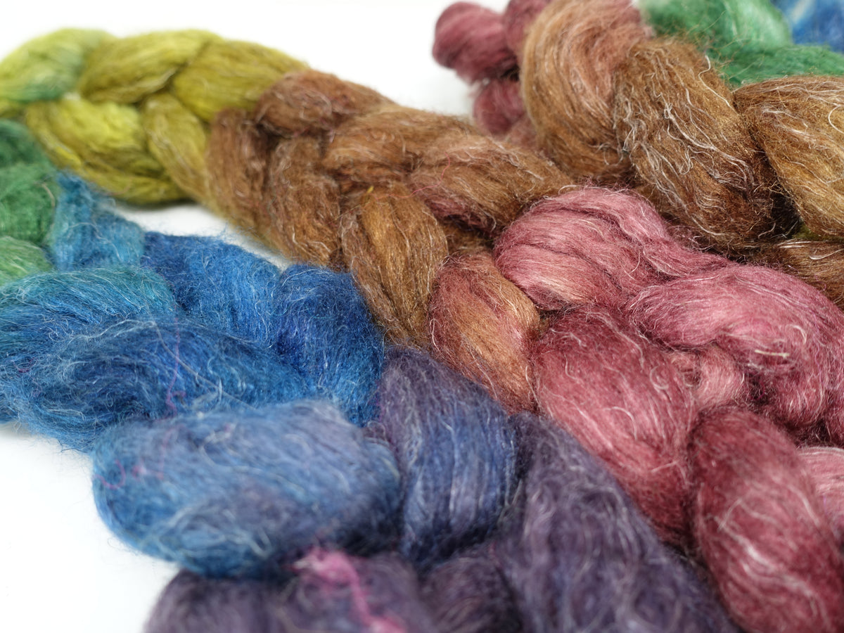 Romney, Silk & Linen. Hand Dyed Gradient - 100g