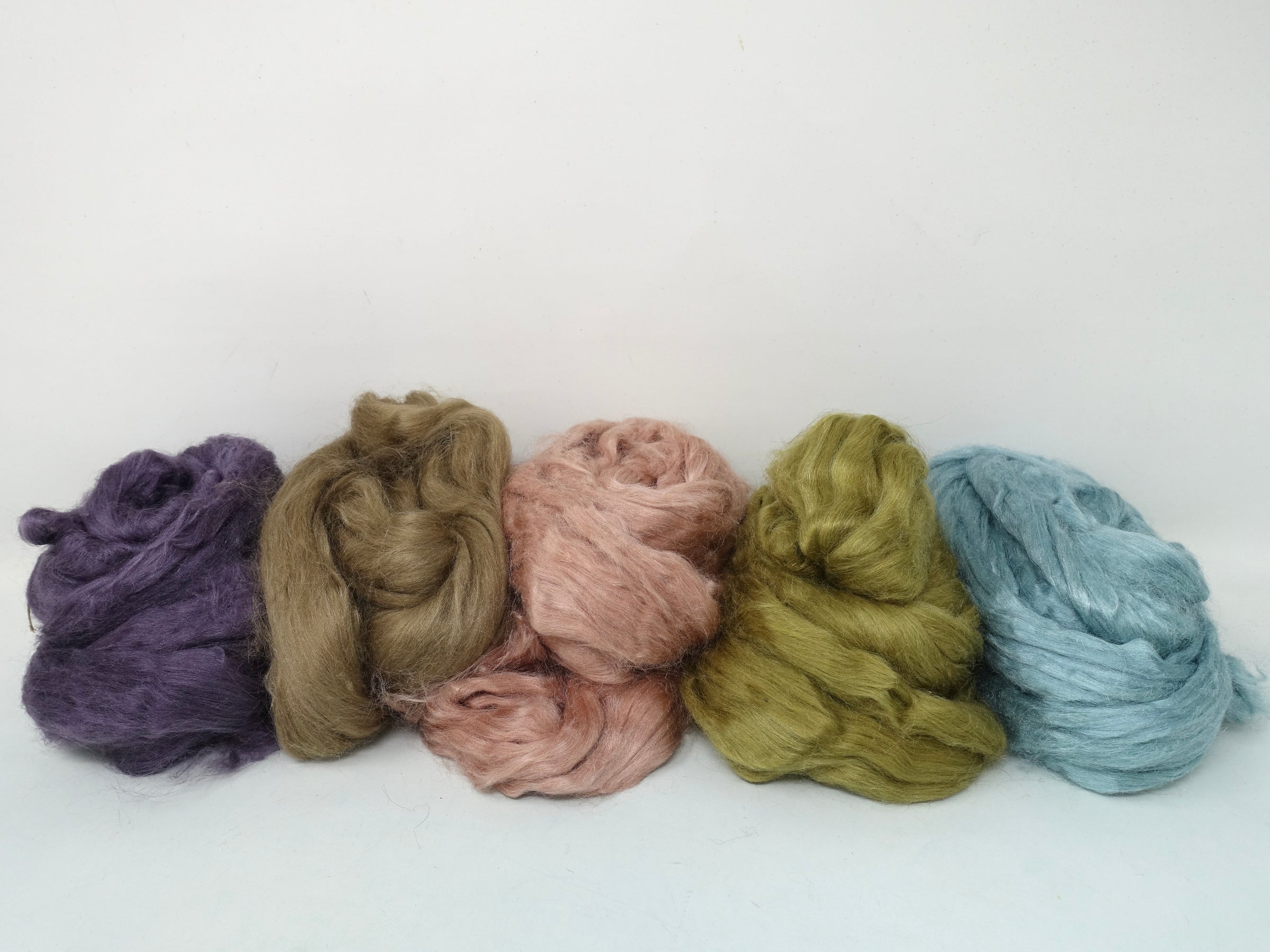 Hedgerow Tussah Silk Bundle