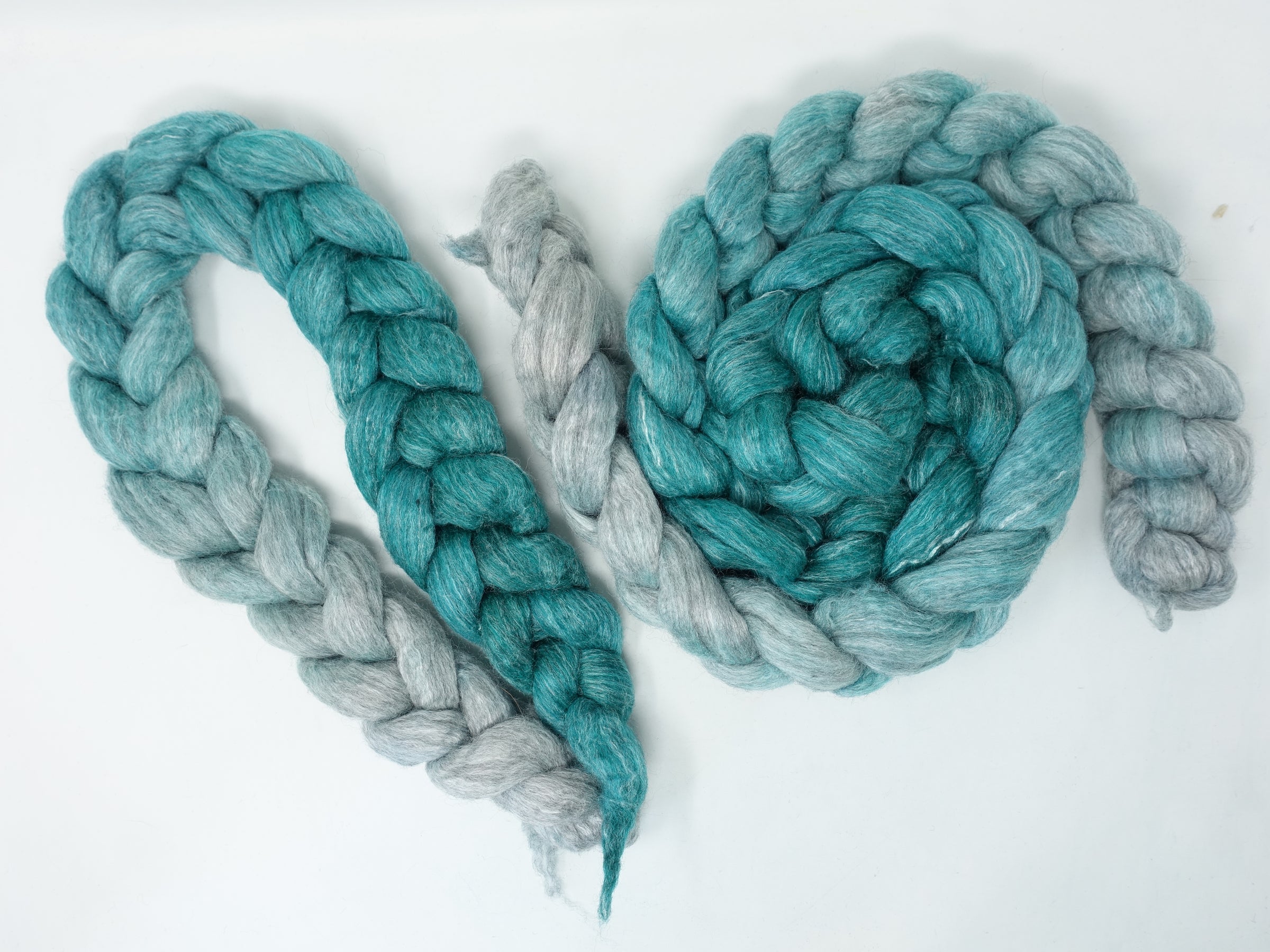 Corriedale & Lotus,  Hand Dyed Gradient. 100g