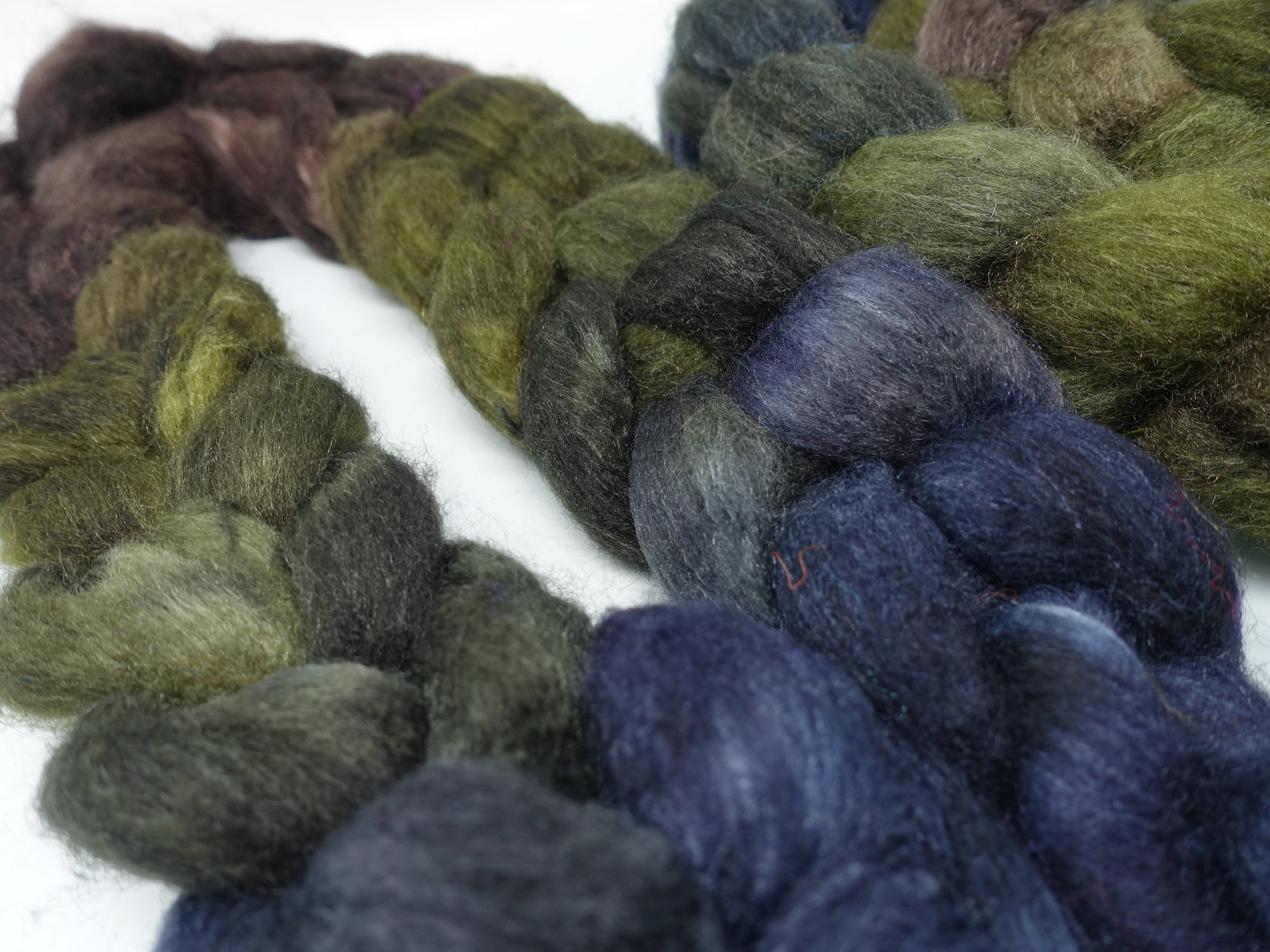 Sock Fibre, Superwash Cheviot, Silk & Bio-Nylon. Mirror Gradient 100g