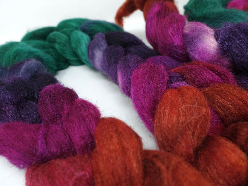 Sock Fibre, Superwash Cheviot, Silk & Bio-Nylon. Mirror Gradient 100g