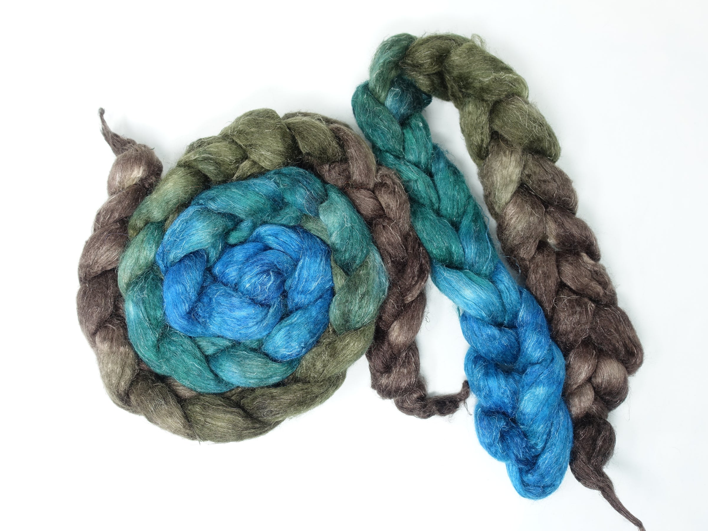 Romney, Silk & Linen. Hand Dyed Gradient - 100g