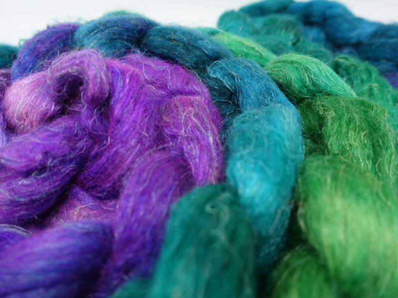 Romney, Silk & Linen. Hand Dyed Gradient - 100g
