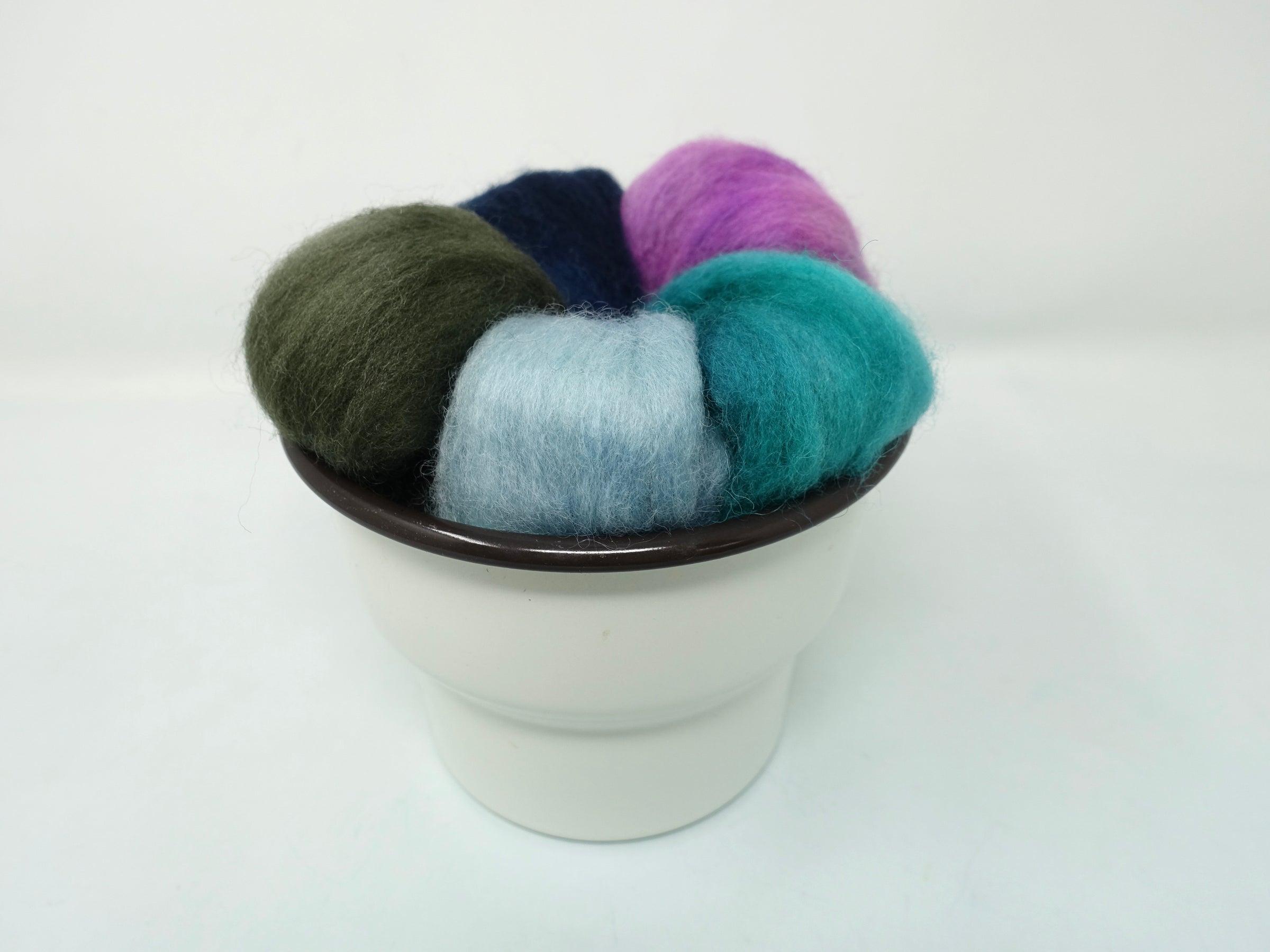 Seasonal Changes Collection- December 2025 Cabin in the Snow - 100g Cambrian (Welsh x BFL) Wool (Copy)