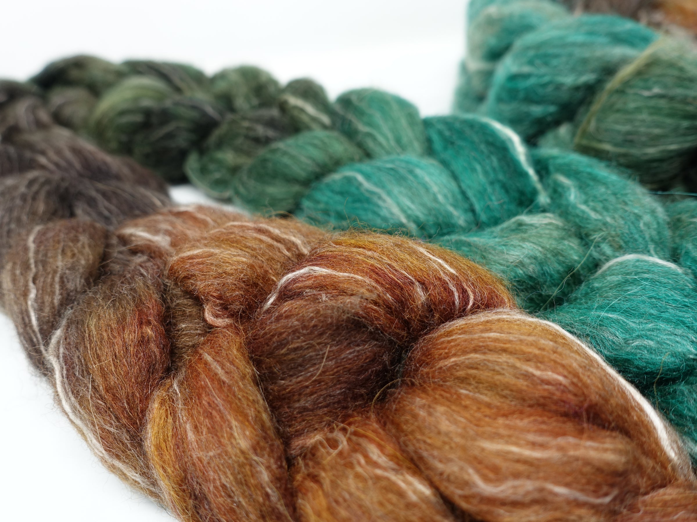 BFL, Alpaca & Seacell. Hand Dyed Gradient 100g