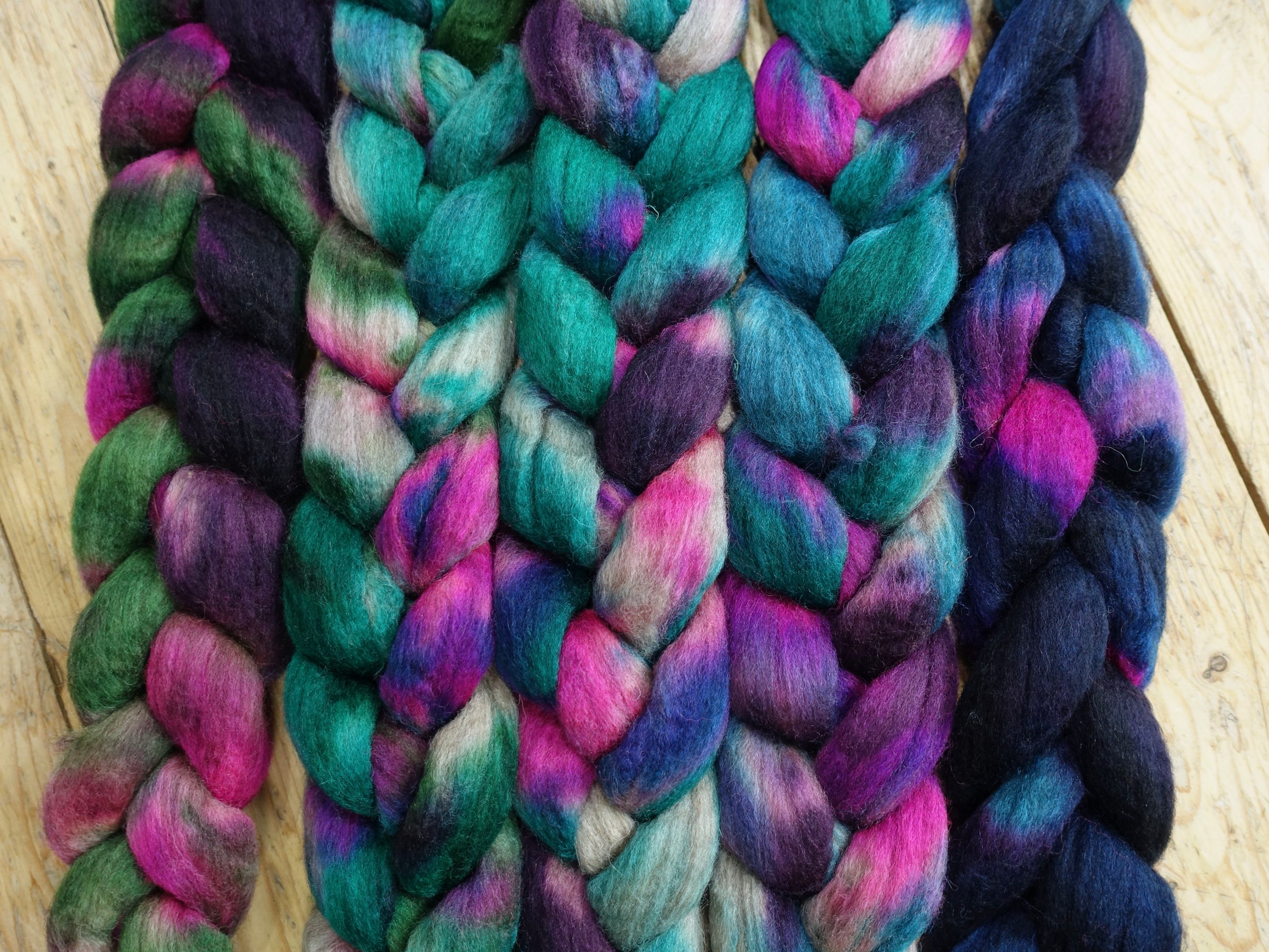 Fade Pack- BFL, 5 co-ordinating braids, Hand Dyed. 500g