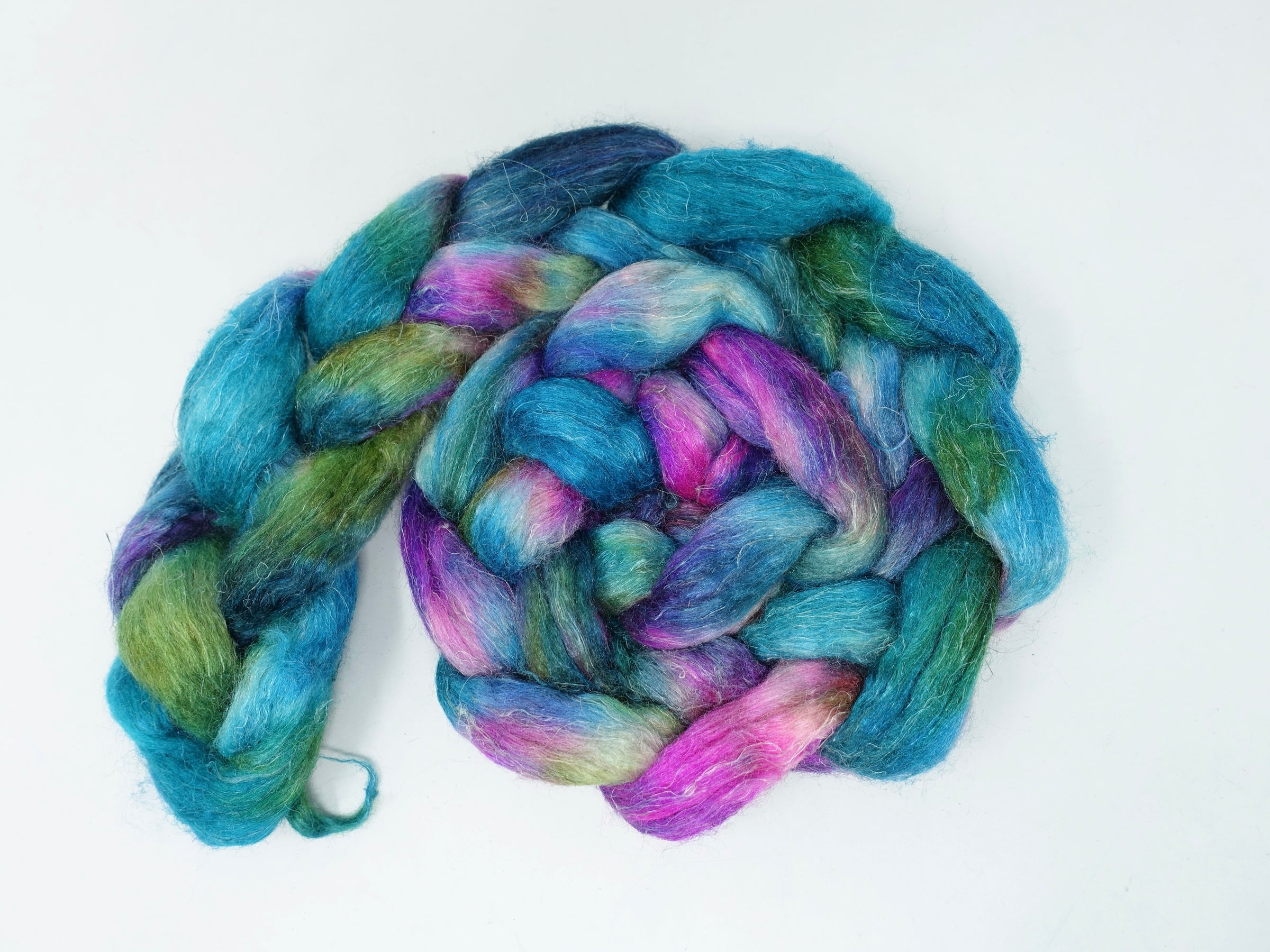 Romney, Silk & Linen. Hand Dyed Variegated - 100g