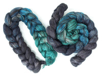 Zwartbles & Silk, Hand Dyed Gradient. 100g