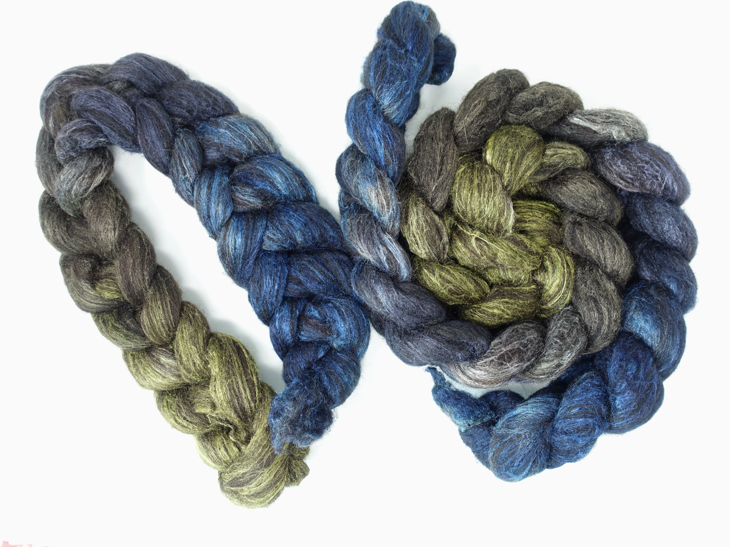 Zwartbles & Silk, Hand Dyed Gradient. 100g