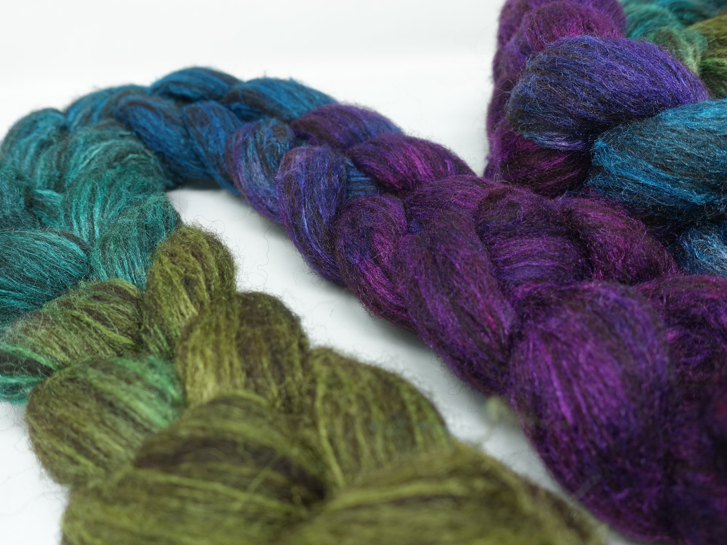 Zwartbles & Silk, Hand Dyed Gradient. 100g