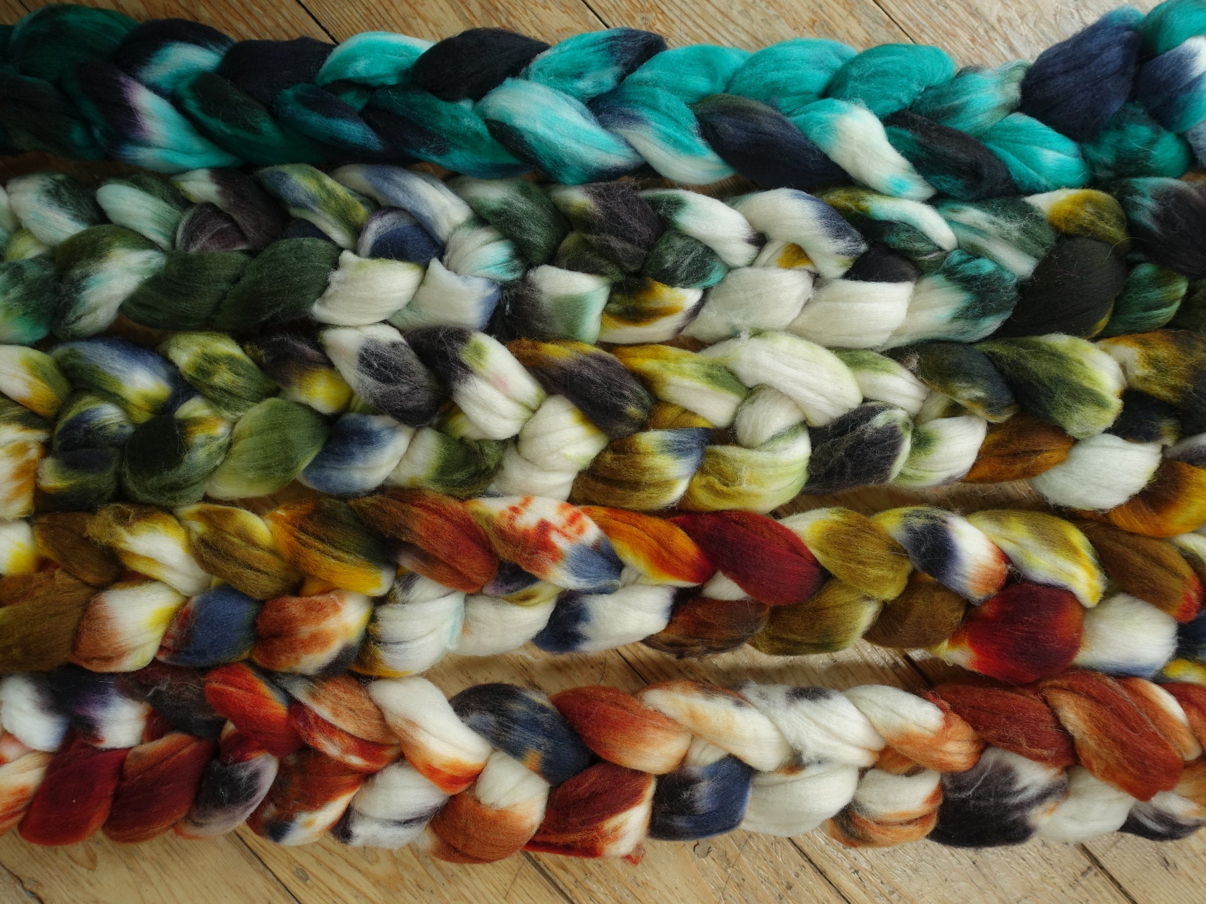 Fade Pack- Targhee, 5 co-ordinating braids, Hand Dyed Wool, 500g