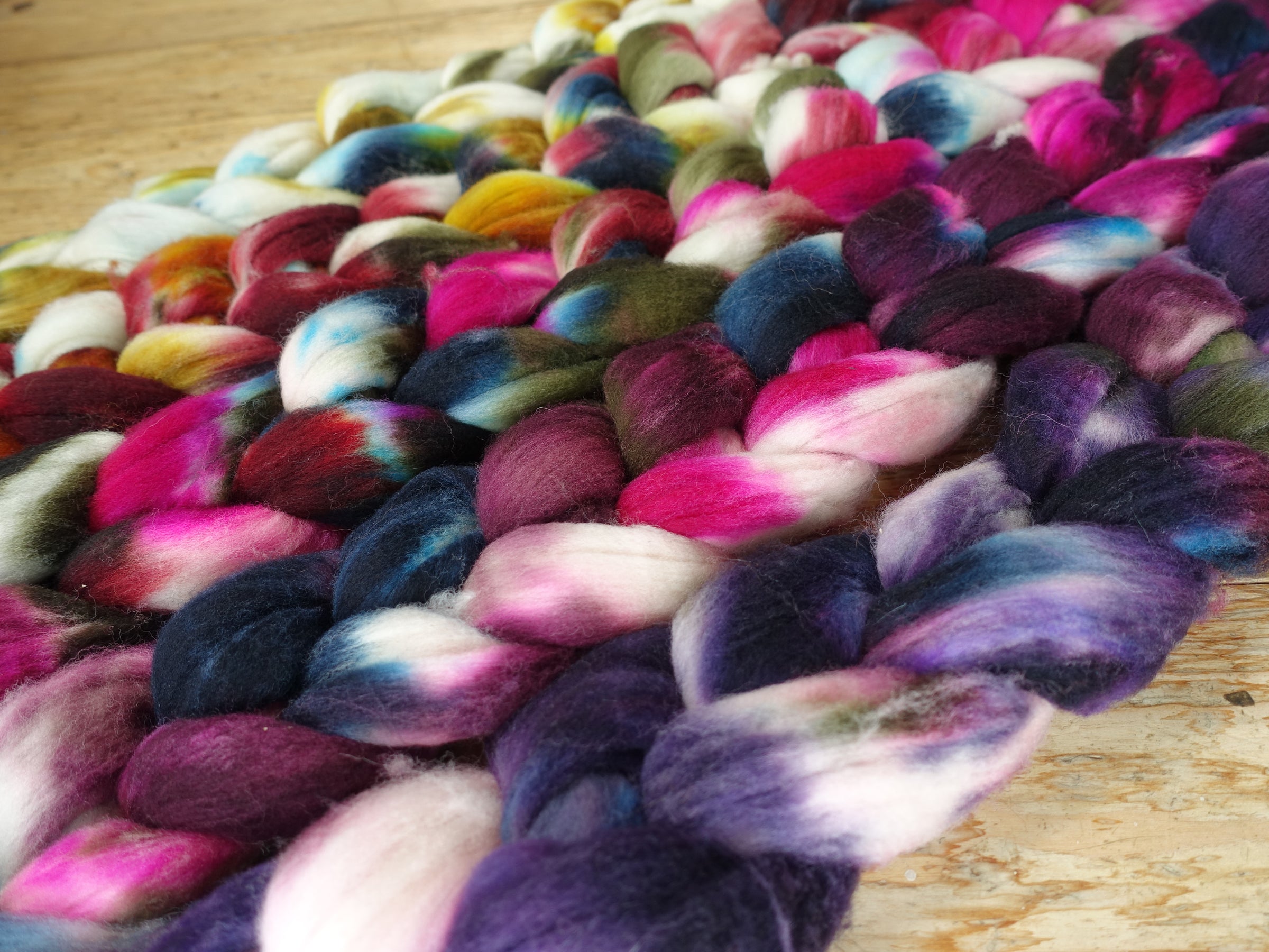 Fade Pack- Targhee, 5 co-ordinating braids, Hand Dyed Wool, 500g