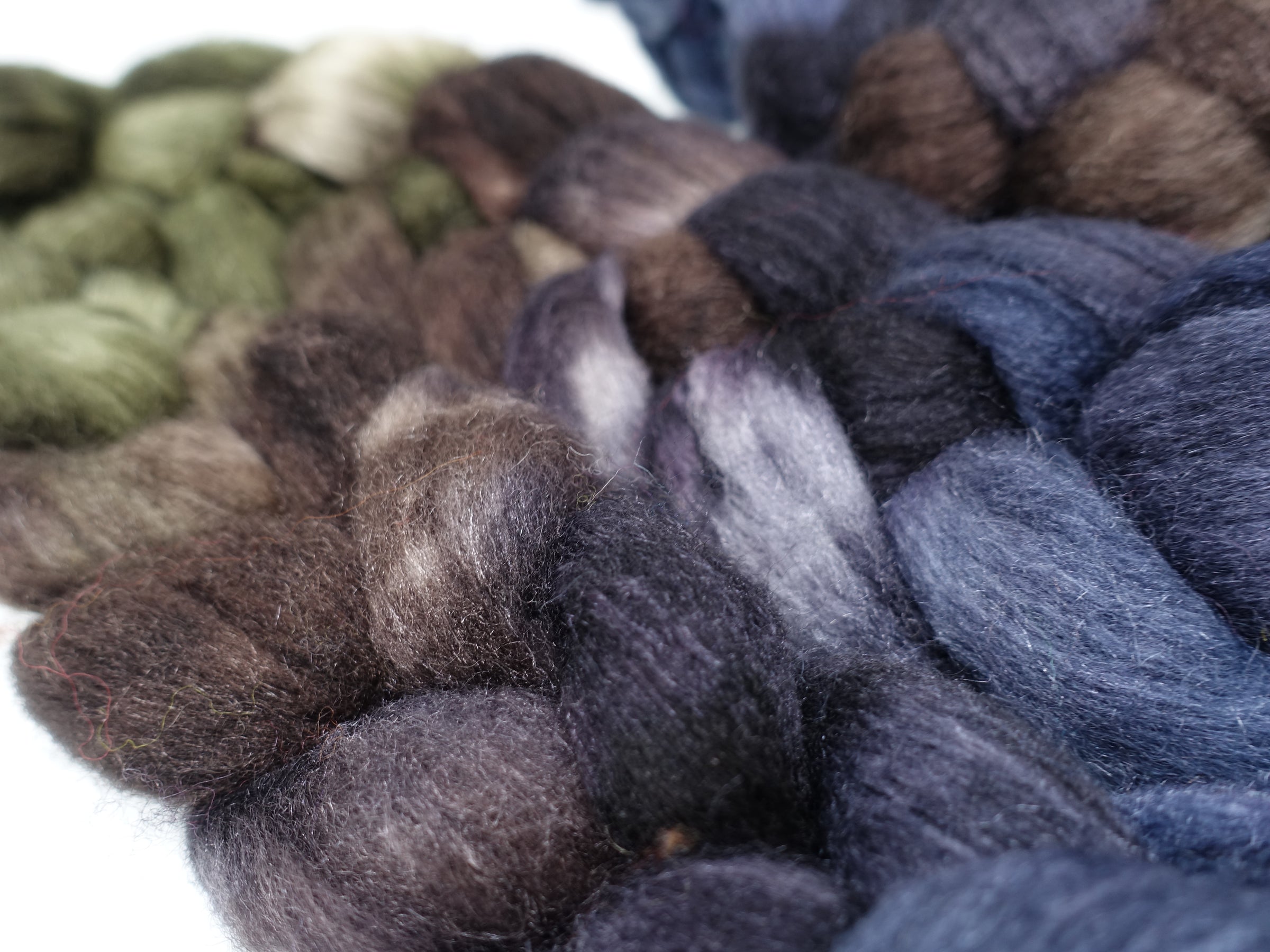 Sock Fibre, Superwash Cheviot, Silk & Bio-Nylon. Mirror Gradient 100g