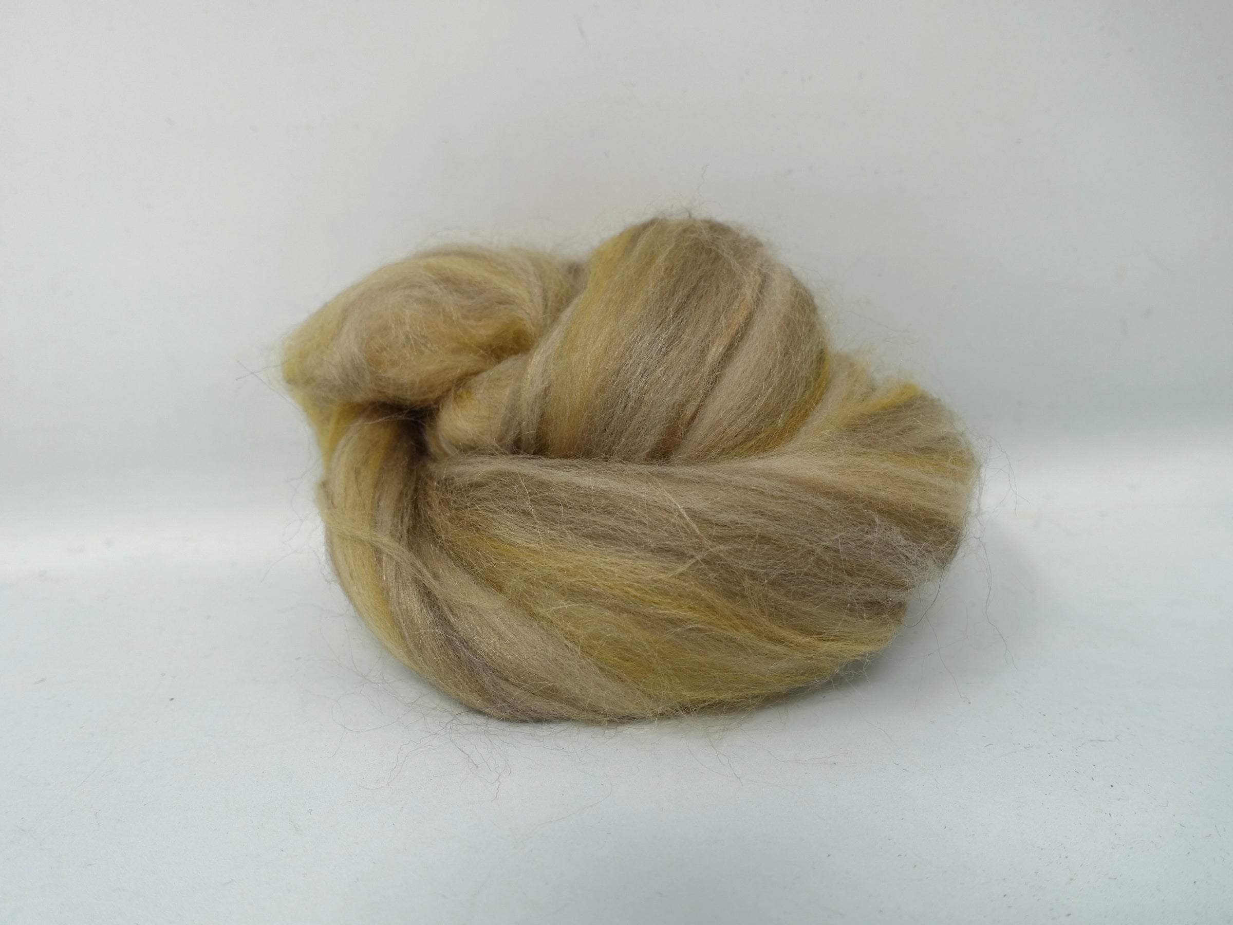 Pebble- Superfine Merino & Tussah Silk- Tour de Fleece. 50g (DHG)