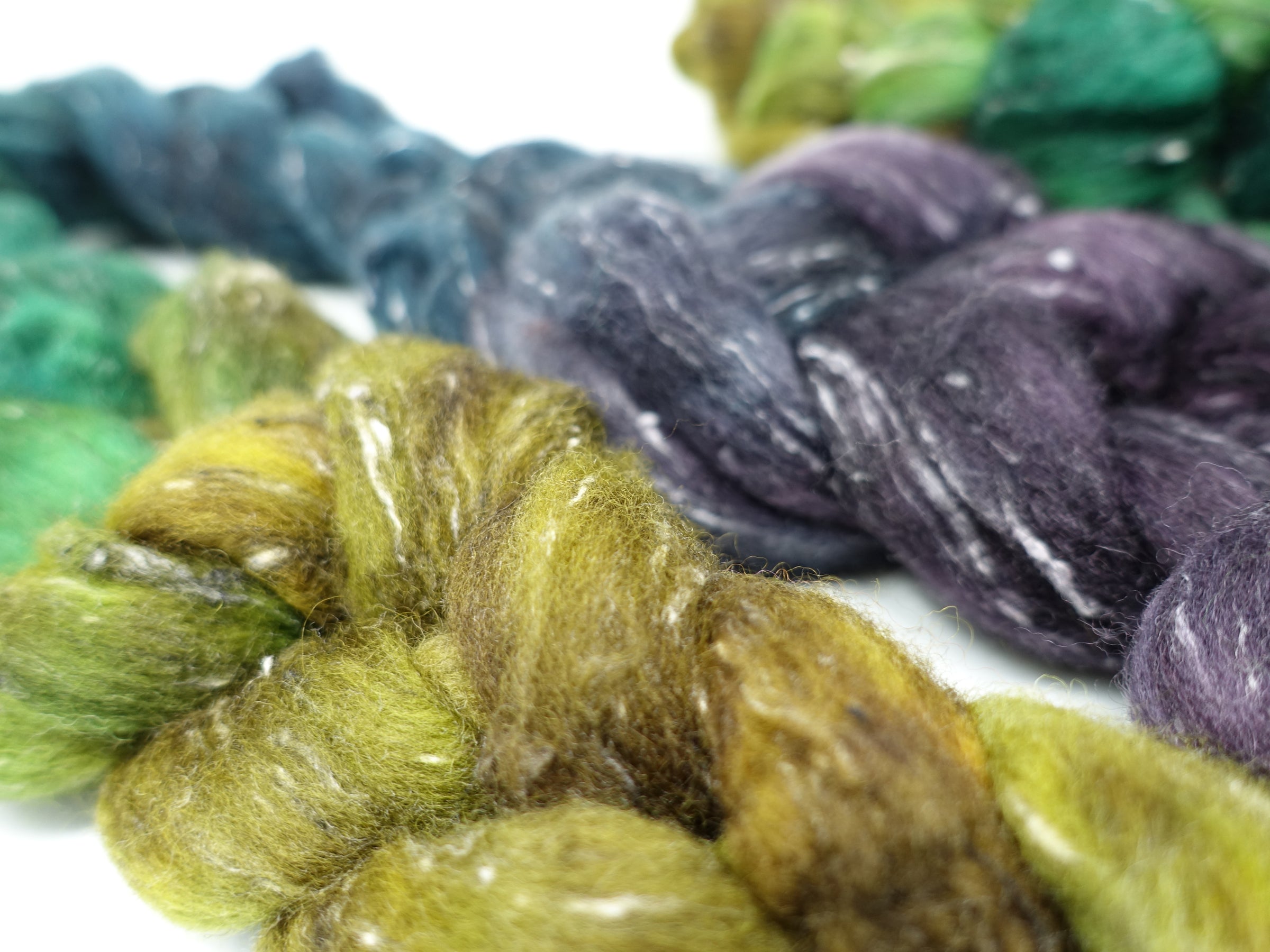 Tweed Wool. South American Wool & Viscose Tweed Nepps. Hand Dyed Gradient 100g