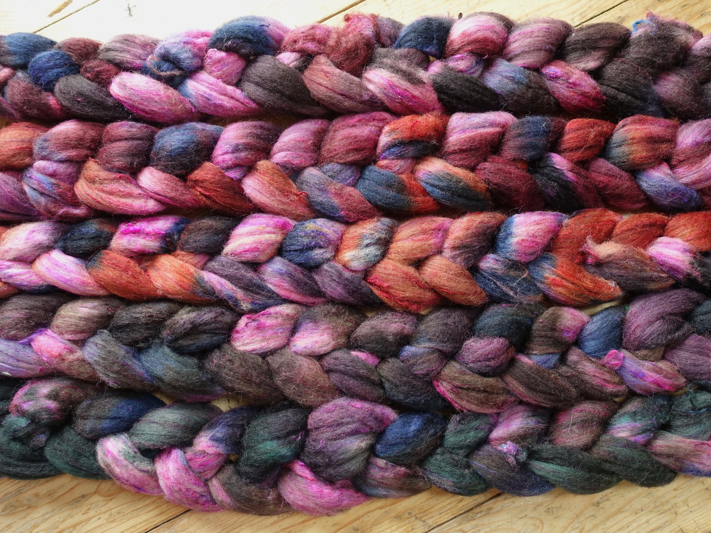 Fade Pack- Textured Blend, BFL, Manx Loaghtan, Sari Silk. 5 co-ordinating braids, Hand Dyed Wool, 500g