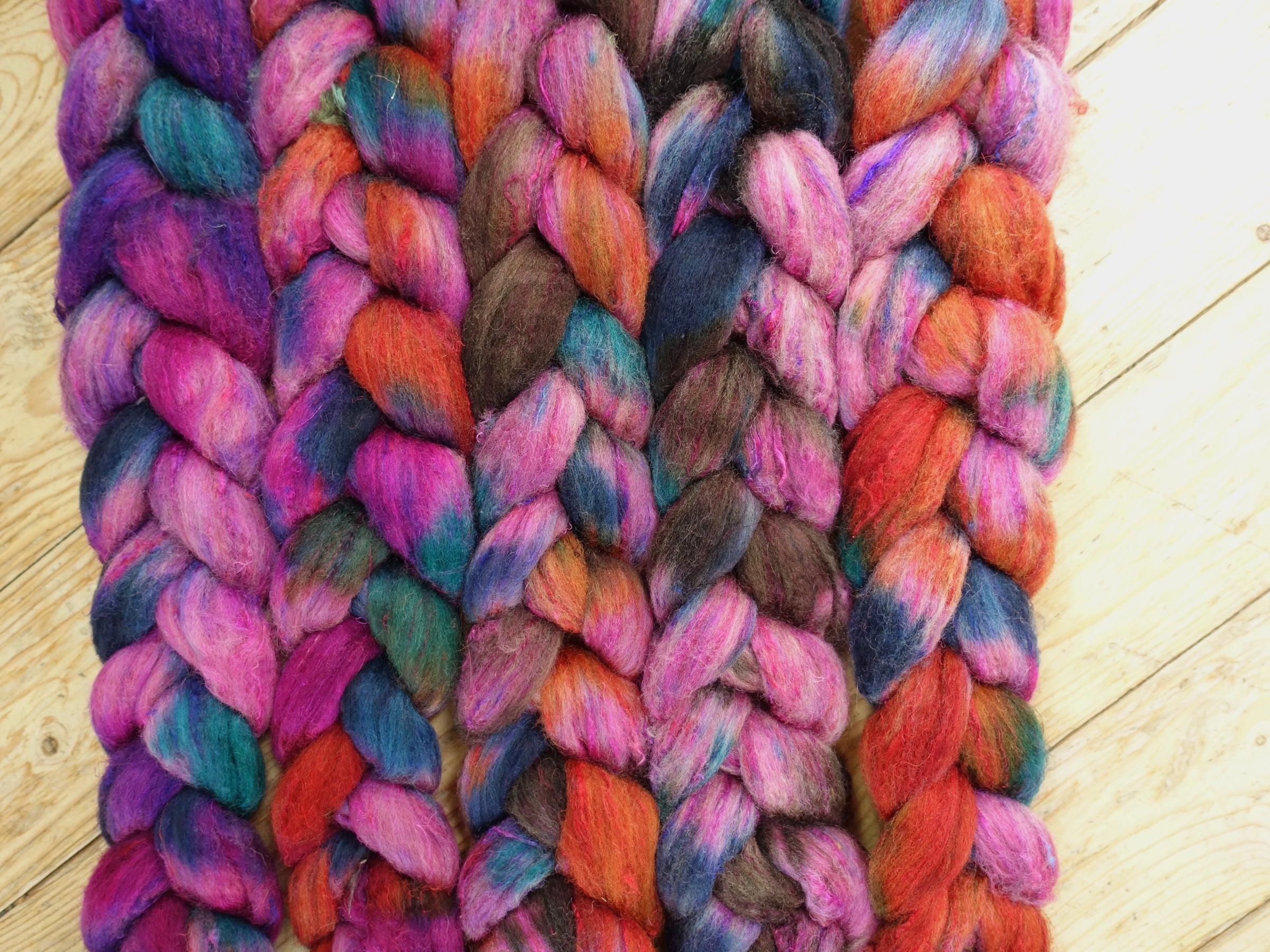 Fade Pack- Textured Blend, BFL, Manx Loaghtan, Sari Silk. 5 co-ordinating braids, Hand Dyed Wool, 500g