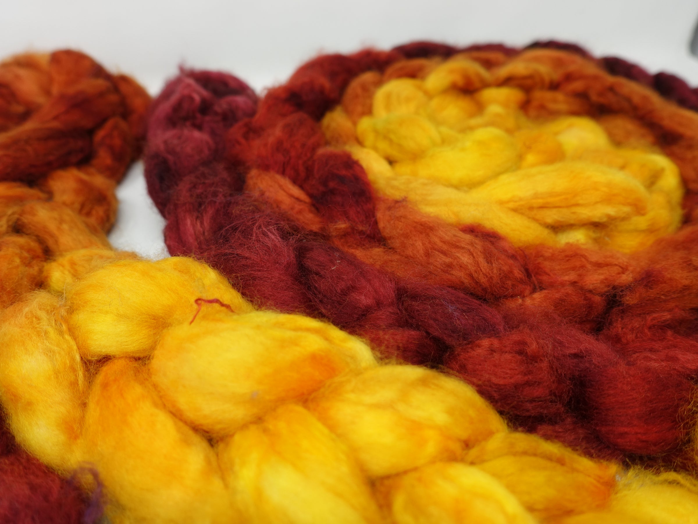 Mongolian Wool, Hand Dyed Gradient 100g