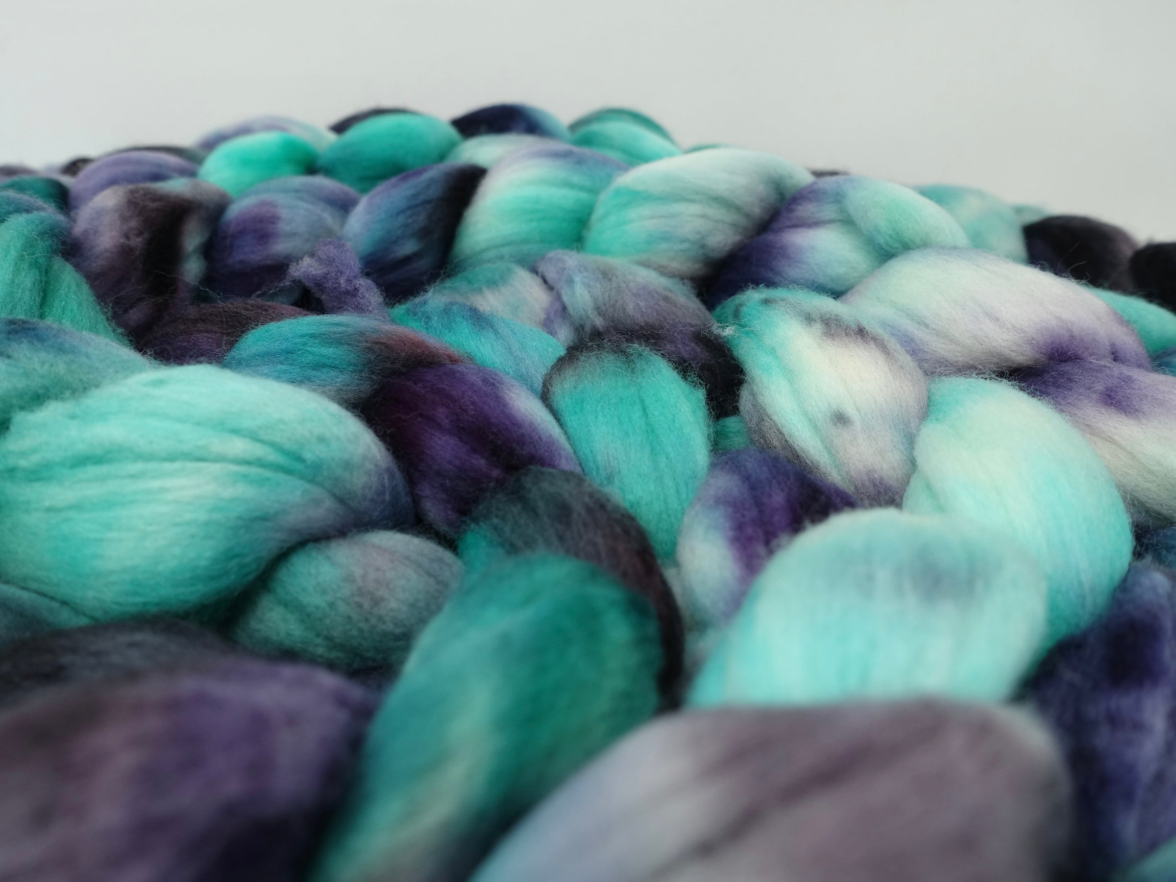 Rambouillet, Hand Dyed Variegated 100g