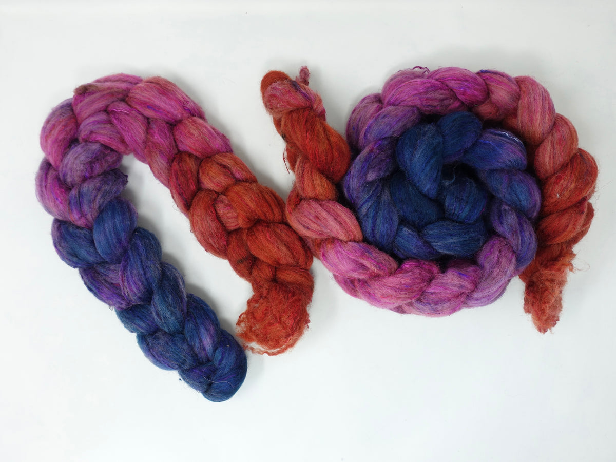 Textured Blend, BFL, Manx Loaghtan, Sari Silk. Hand Dyed Gradient. 100g
