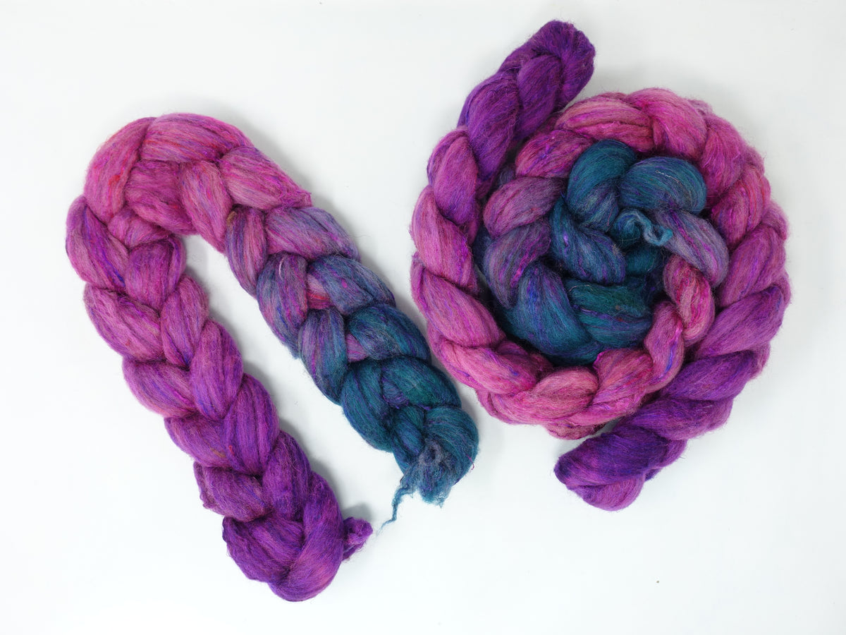 Textured Blend, BFL, Manx Loaghtan, Sari Silk. Hand Dyed Gradient. 100g