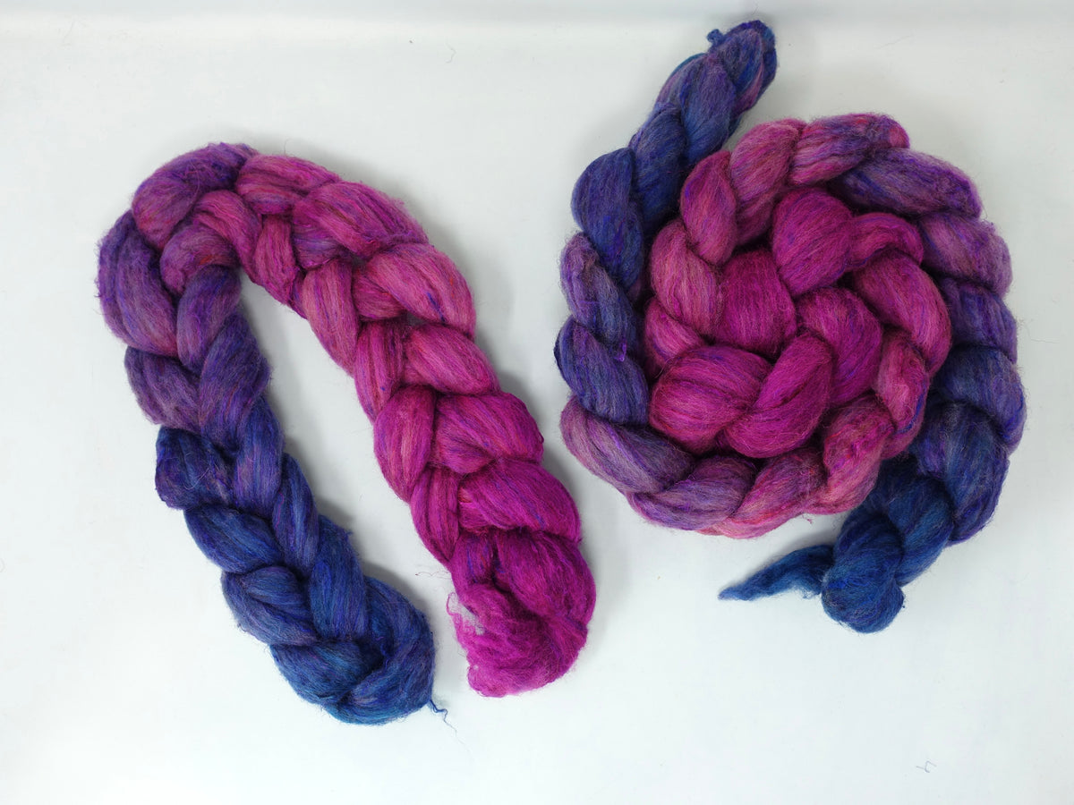 Textured Blend, BFL, Manx Loaghtan, Sari Silk. Hand Dyed Gradient. 100g