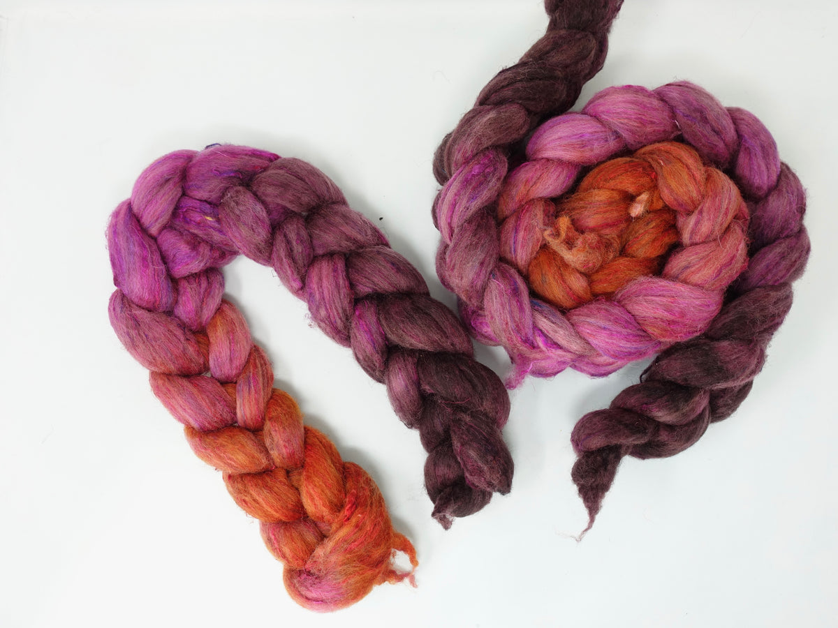 Textured Blend, BFL, Manx Loaghtan, Sari Silk. Hand Dyed Gradient. 100g