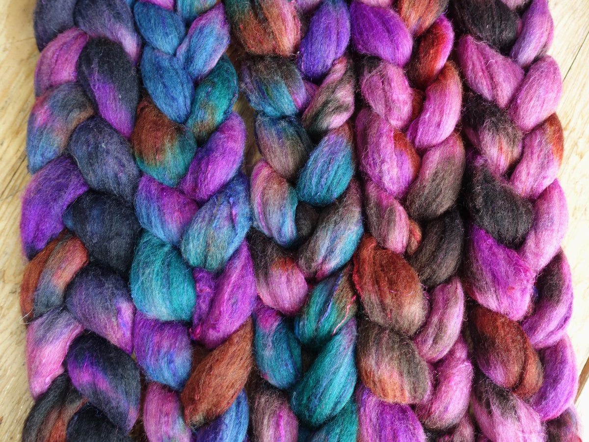 Fade Pack- Textured Blend, BFL, Manx Loaghtan, Sari Silk. 5 co-ordinating braids, Hand Dyed Wool, 500g