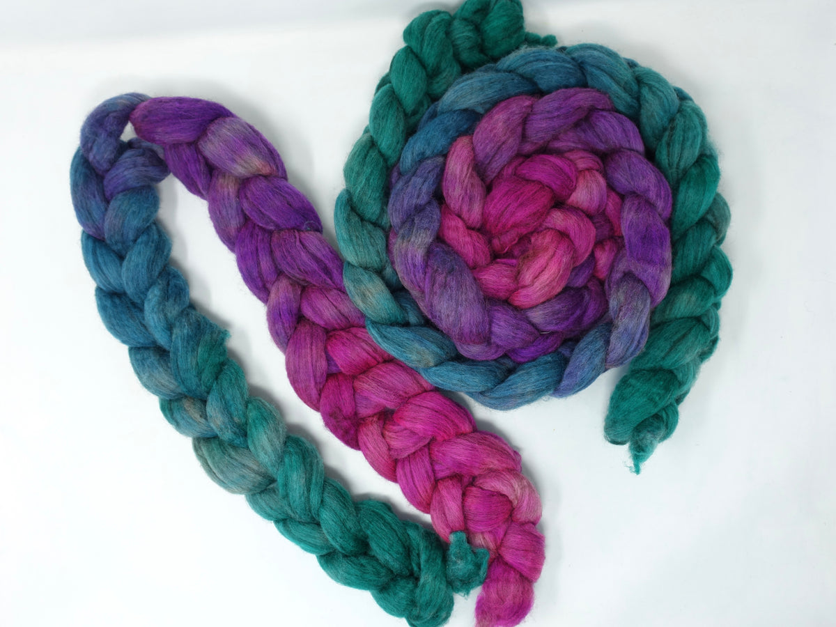 Polwarth & Yak. Hand Dyed Gradient. 100g