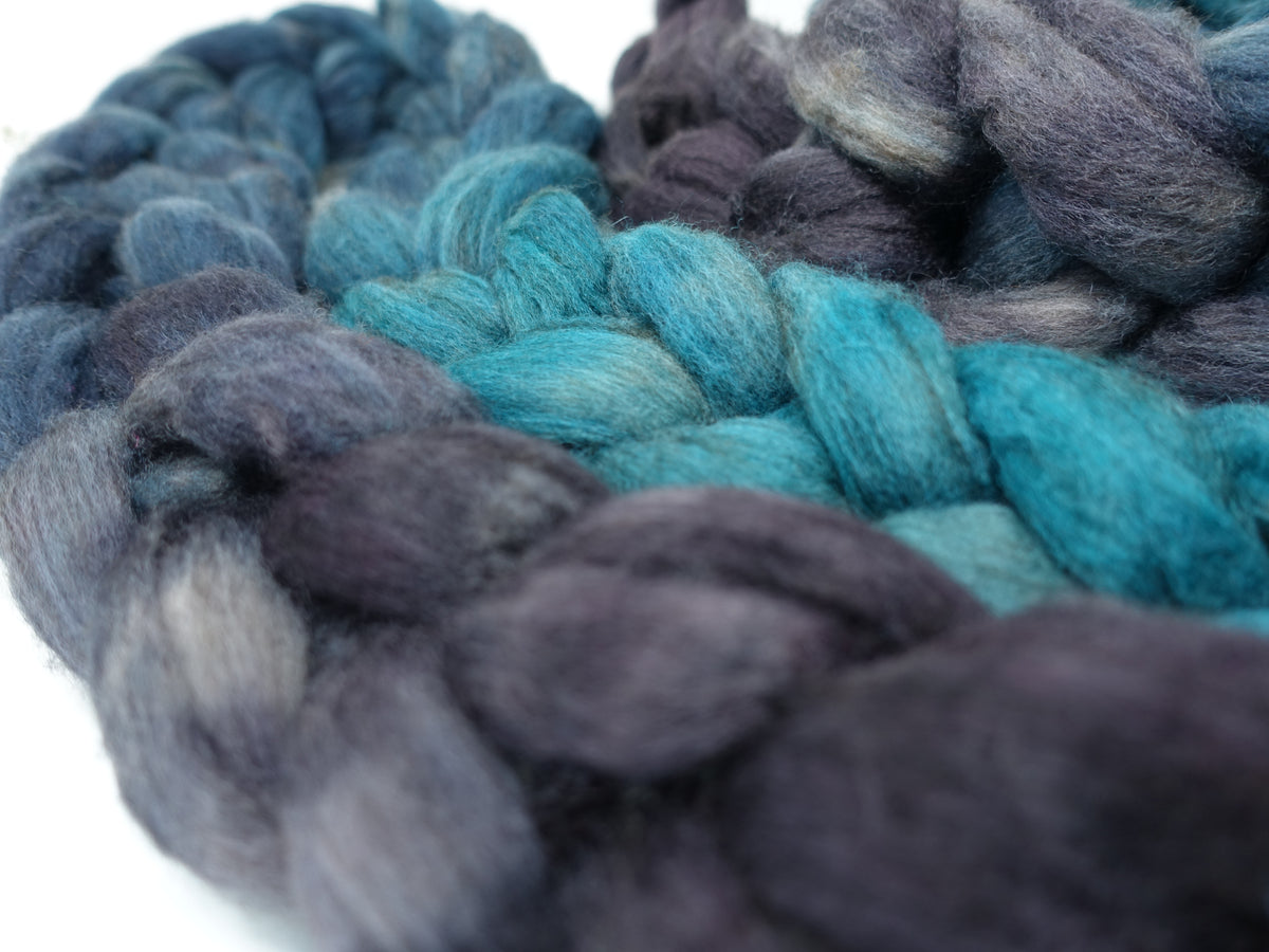 Polwarth & Yak. Hand Dyed Gradient. 100g