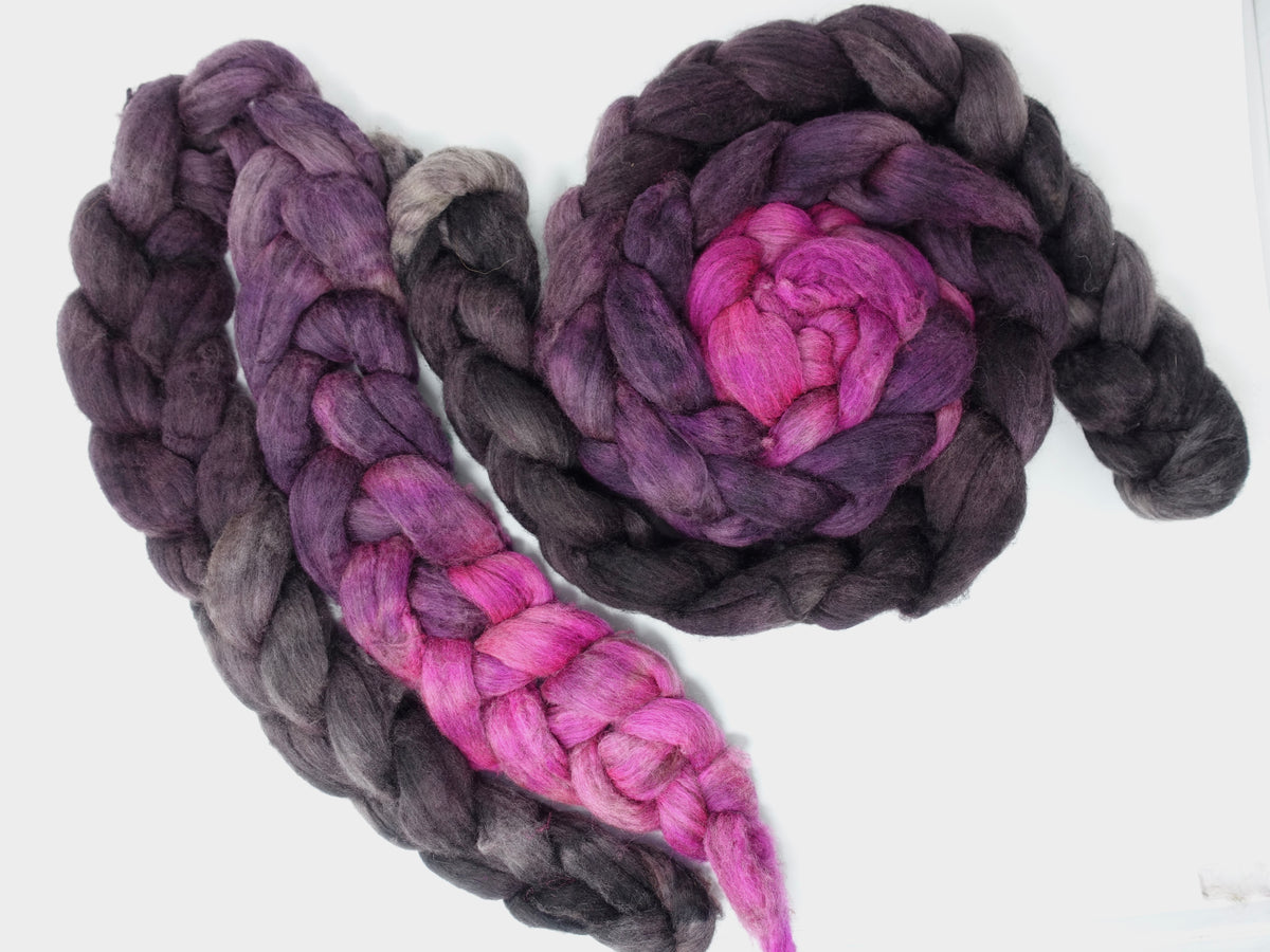 Polwarth & Yak. Hand Dyed Gradient. 100g