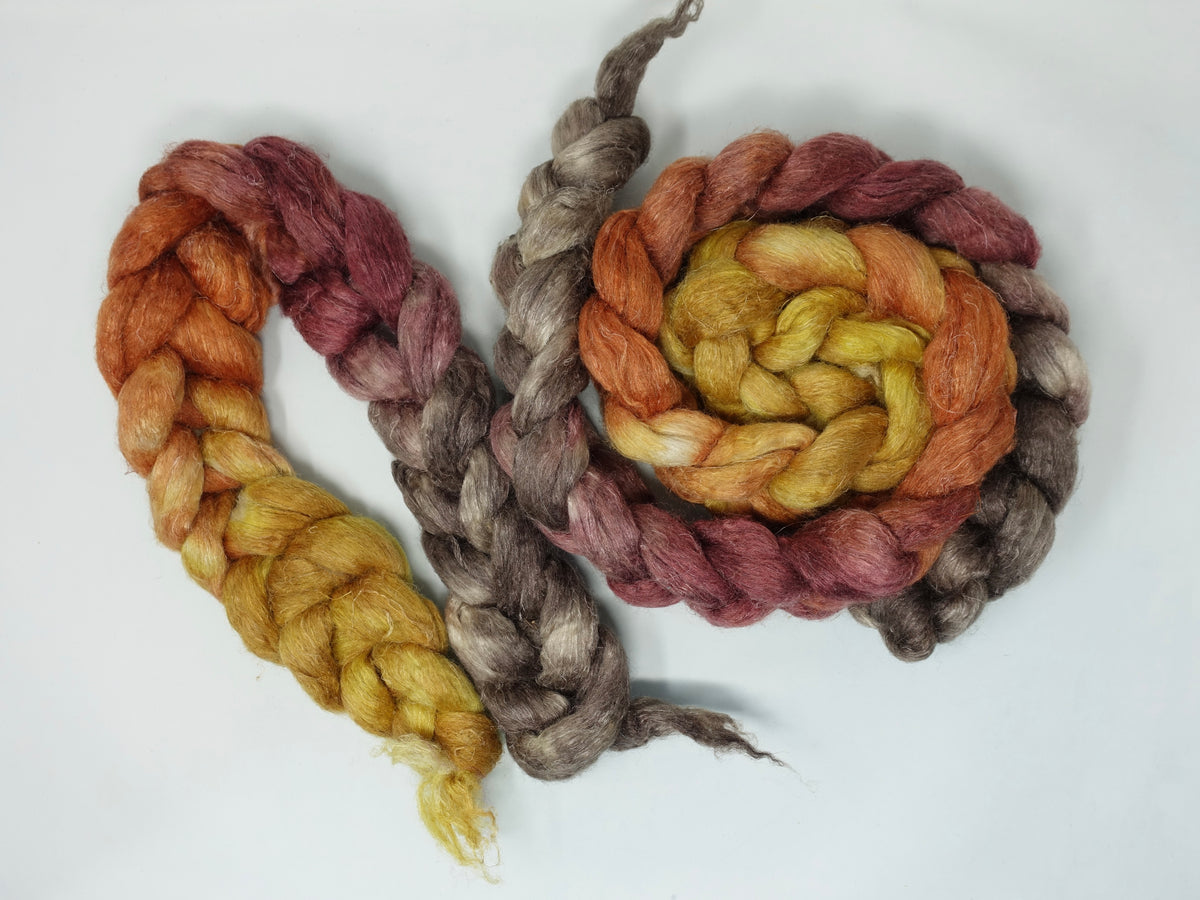 Romney, Silk & Linen. Hand Dyed Gradient - 100g