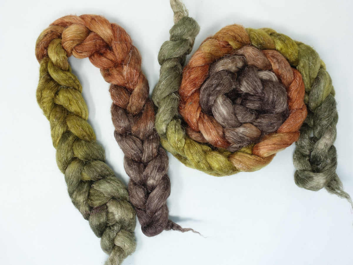 Romney, Silk & Linen. Hand Dyed Gradient - 100g