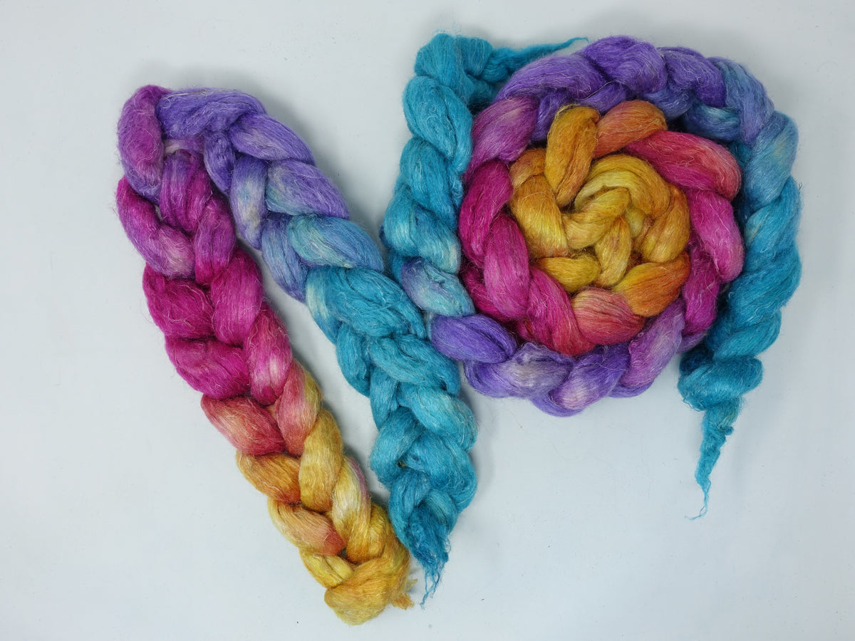 Romney, Silk & Linen. Hand Dyed Gradient - 100g
