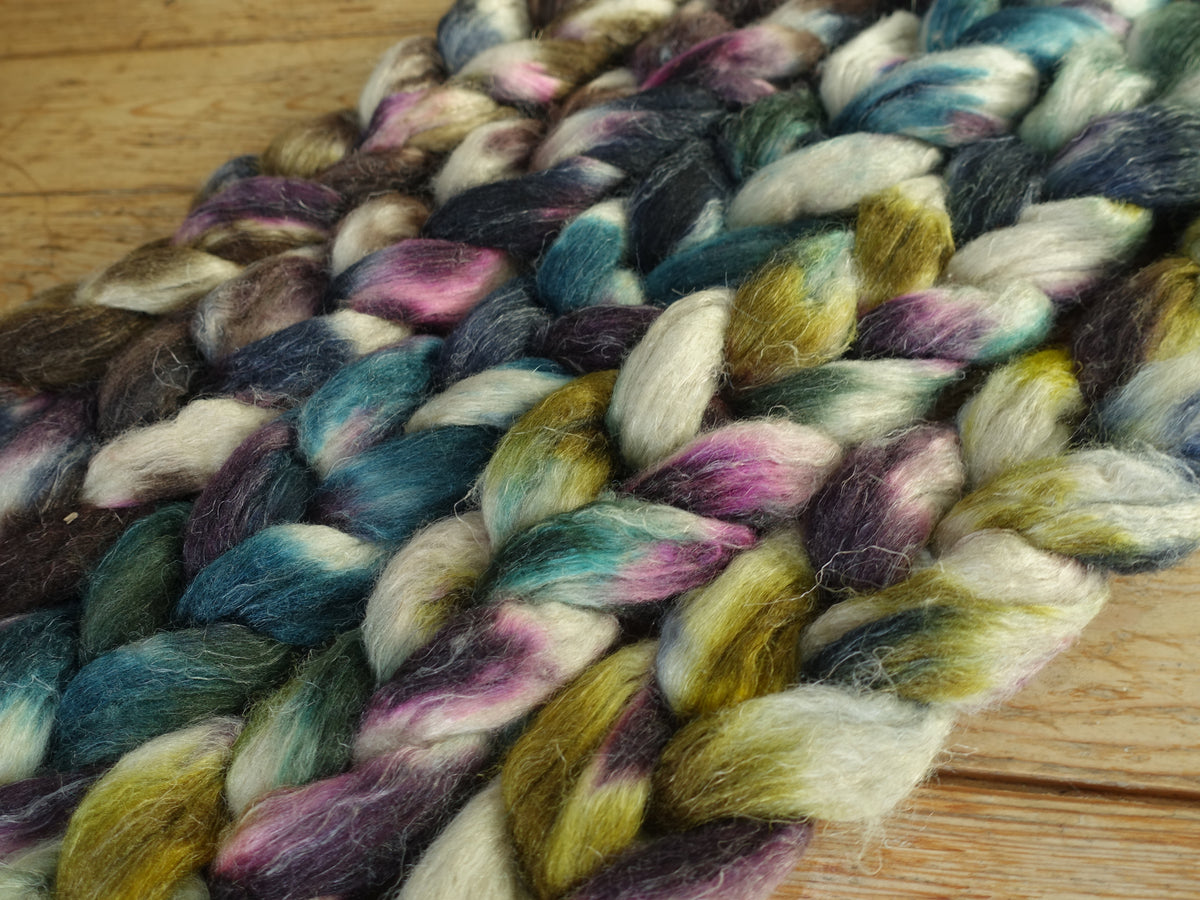Fade Pack- Romney, Silk & Linen, 5 co-ordinating braids, Hand Dyed Wool, 500g