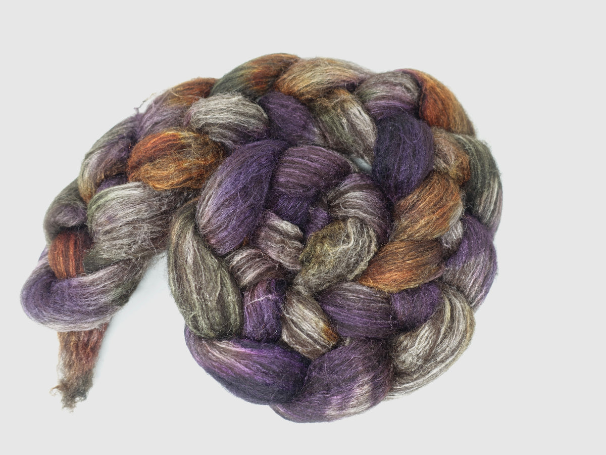Zwartbles & Silk. Hand Dyed Variegated.  100g
