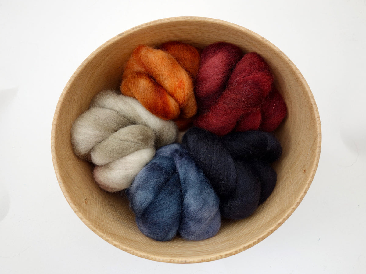 Colours of Cambria: Steam - 100g Cambrian (Welsh x BFL) Wool - Hilltop Cloud