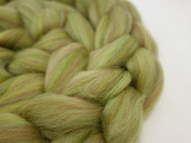 Idun- Nordic Collection. Blended Corriedale & Merino Top, 100g - Hilltop Cloud